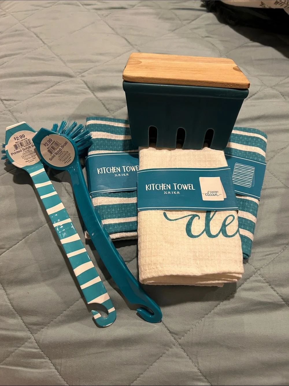 Teal Kitchen Towel & Tool Set with Bamboo Lid Caddy